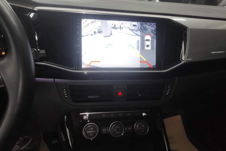 Used Volkswagen Tayron 2019 330TSI Two-Wheel Drive Luxury Model China VI Standard Audio And AC Panel