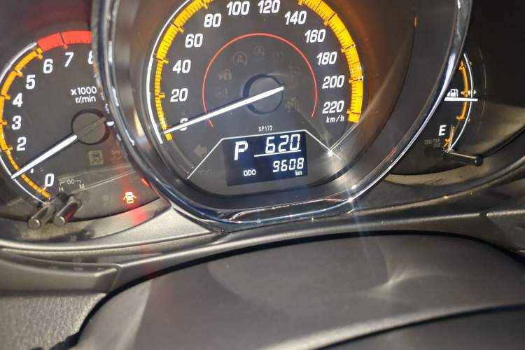 Used Toyota YARiS L Zhi Xuan 2022 X-Trail 1.5L CVT Leading PLUS Edition Odometer Close Up