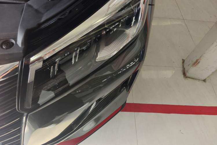 Used CHANGAN CS75 2022 Blue Whale Edition 1.5T DCT Luxury Model Left Front Headlight