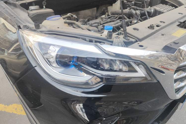 Used Soueast DX8 2022 1.5T Manual Amazon Edition 5 Seats
