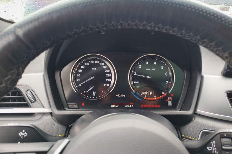 Used BMW X2 2023 xDrive 25i Shining Edition
