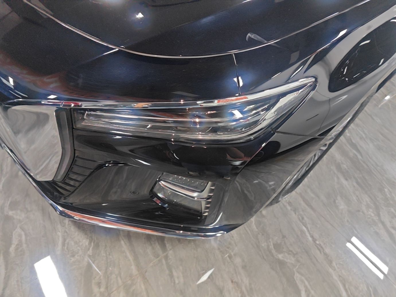 Hongqi H5 2024 2.0T Automatic Smart Connect Flagship Edition - Chinese Trim Xiang — снимка 8