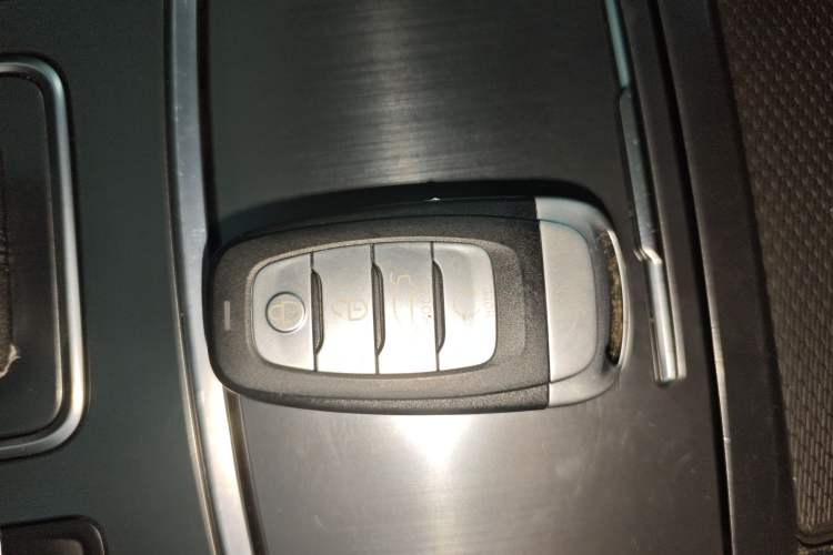 Used Hongqi H5 2022 Classic Model Facelift 1.5T DCT Qiyun Edition
