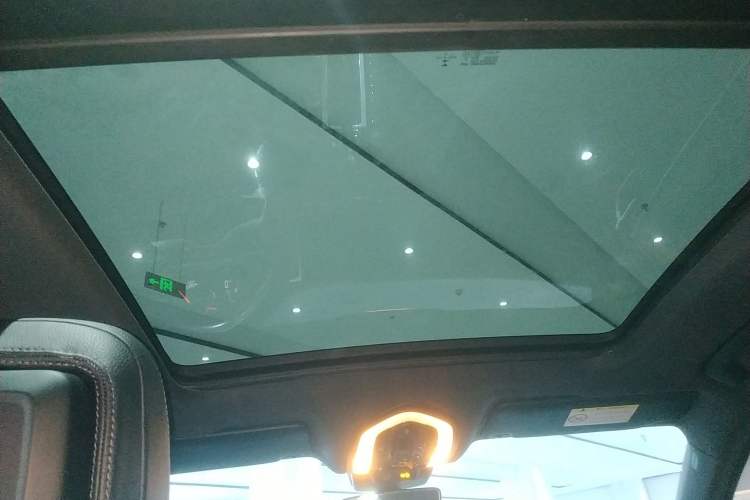 Used Porsche Macan 2018 Macan 2.0T