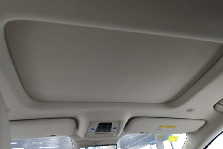 Used Denza D9 2025 DM-i Intelligent Drive 1020 Four-Wheel Drive Prestige Model