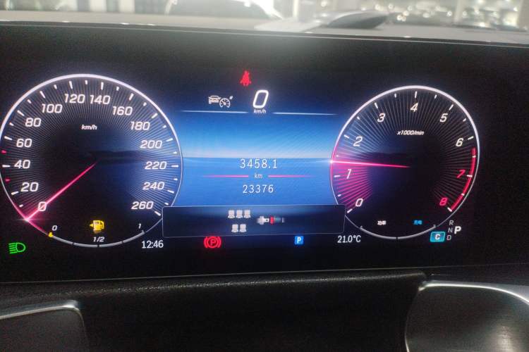 Used Mercedes-Benz GLB 2024 Refresh GLB 220 Fashion Edition Instrument Cluster