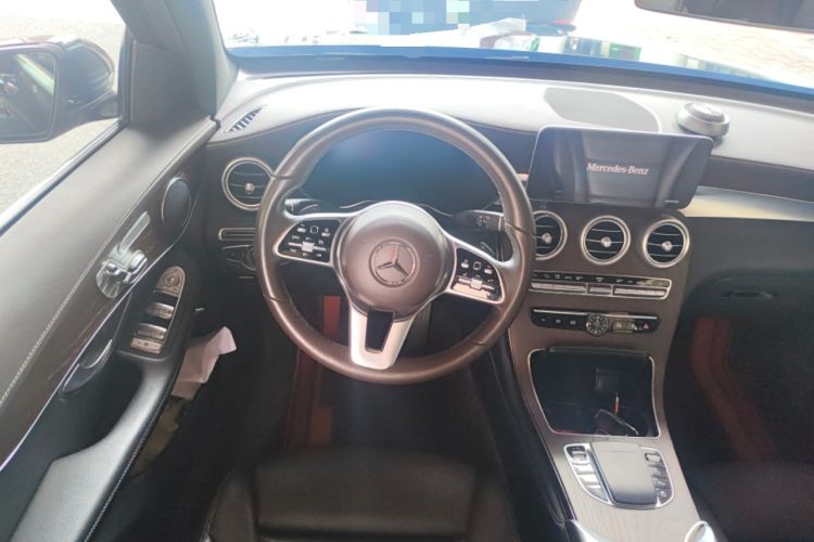 Used Mercedes-Benz GLC 2021 GLC 260 L 4MATIC Luxury Model
