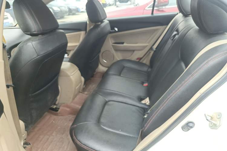 Used Bestune B50 2013 1.6L manual luxury version
