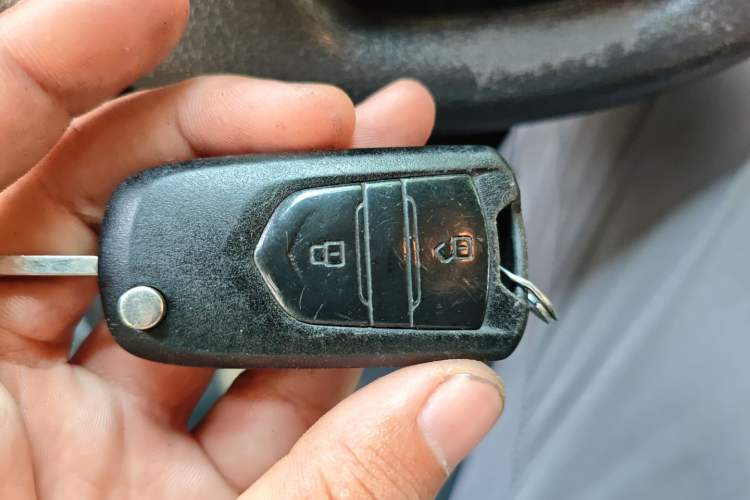 Used SAIC MAXUS G10 2016 2.0T Automatic Elite Edition Vehicle Key