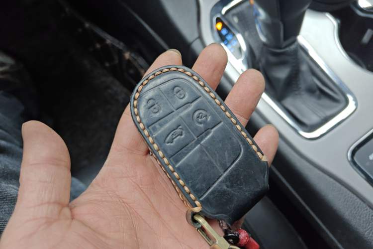 Used Jeep Grand Cherokee 2020 3.6L Elite Navigation Edition Interior 1