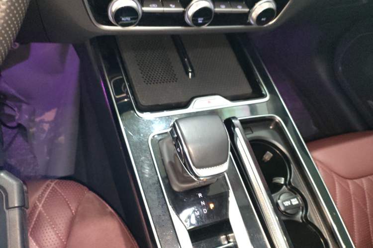 Used Hongqi HS5 2023 2.0T Qixiang Pro Edition