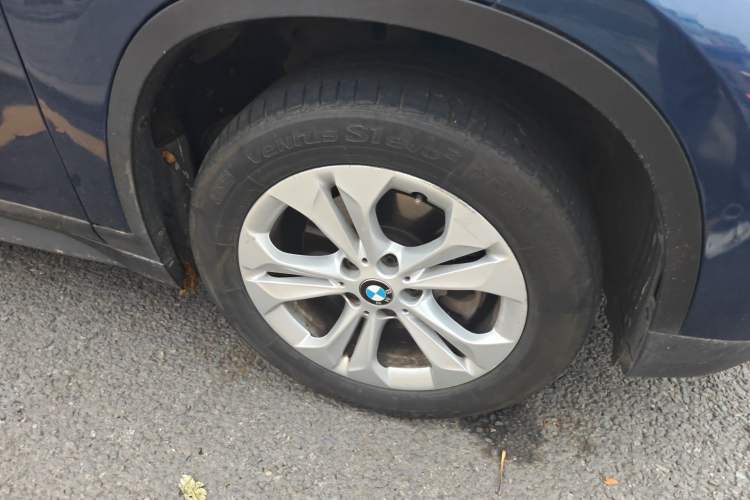 Used BMW X1 2016 sDrive18Li Premium Edition
