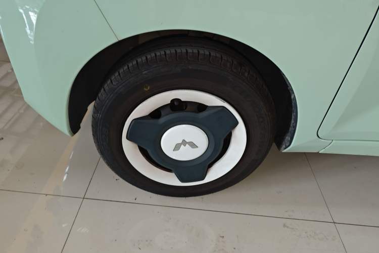 Used Wuling Hongguang MINIEV 2022 Macaron Fashion Edition Lithium-Nickel-Cobalt-Alpha-oxide Exterior 4