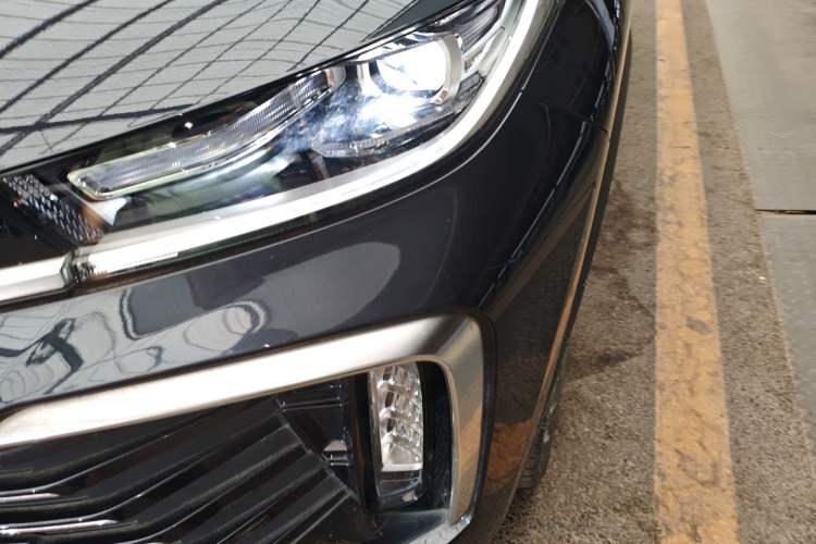 Used EXEED Lingyun 2024 300T Two-Wheel Drive Starlight Edition Left Front Headlight