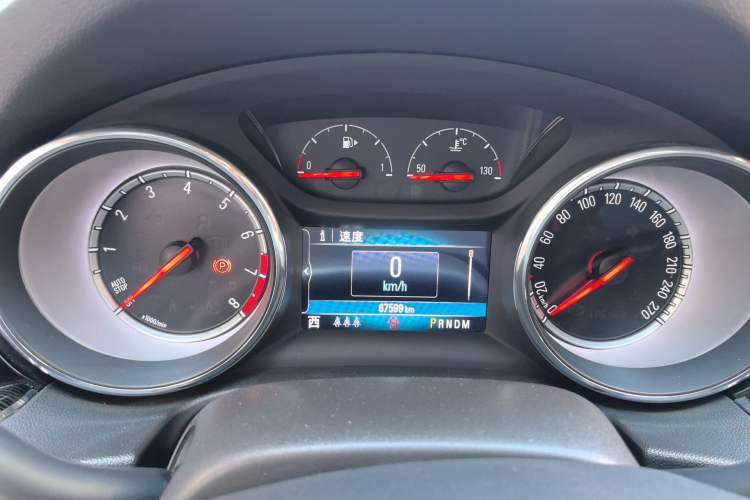 Used Buick Regal 2017 20T Luxury Model Instrument Cluster
