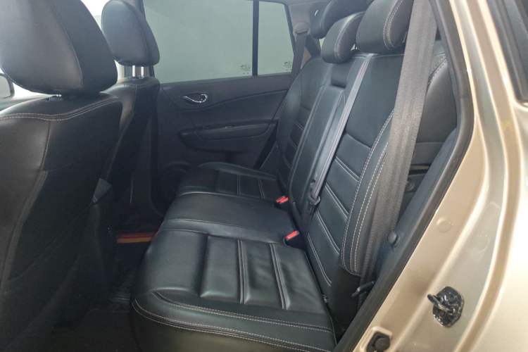 Used Renault Koleos 2014 2.5L 4x4 Comfort Edition
