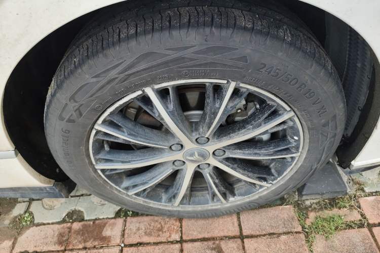 Used VOYAH PASSION 2024 PHEV Four-Wheel Drive Ultra-Long Range Executive Edition