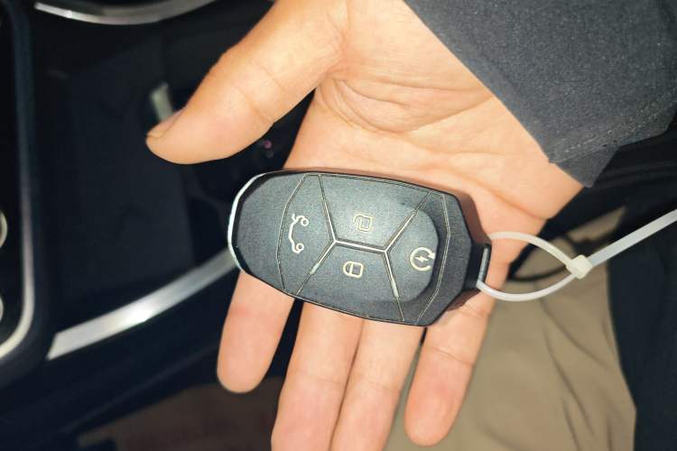 Used Lynk & Co 01 2017 2.0T Two-Wheel Drive Pro Edition Vehicle Key