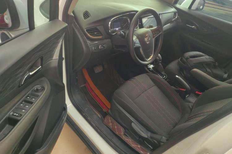 Used Buick Encore 2017 18T Automatic Two-Wheel Drive Urban Leading Model