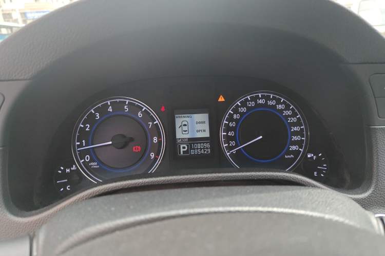 Used Infiniti G Series 2013 G25 Sedan Luxury Sport Edition
