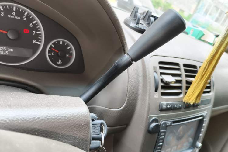 Used Buick GL8 2011 2.4L CT Comfort Edition