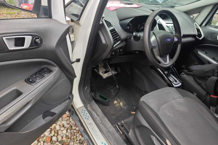 Used Ford EcoSport 2013 1.5L Automatic Fashion Model
