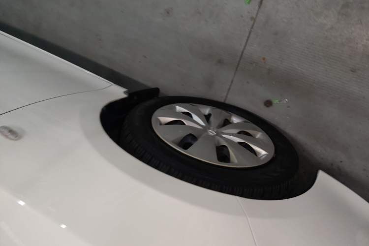 Used Toyota YARiS L Zhi Xuan 2016 Revised 1.5E CVT Charming Edition