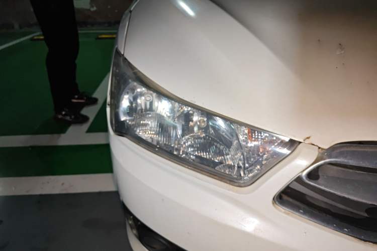 Used Citroen C-Quatre 2014 VTS Version 1.6L Manual - Premium Model Right Front Headlight