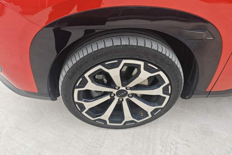 Used AION V 2024 Aion Tyrannosaurus 650 LiDAR Edition