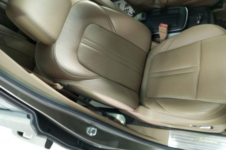 Used Buick GL8 2020 ES Land Cruiser 653T Luxury Edition
