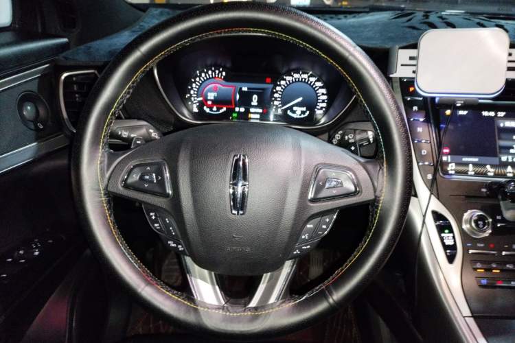 Used Lincoln MKX 2017 2.0T Four-Wheel Drive Zunya Edition