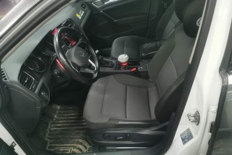 Used Volkswagen Golf 2019 280TSI DSG Comfort Version China VI Standard