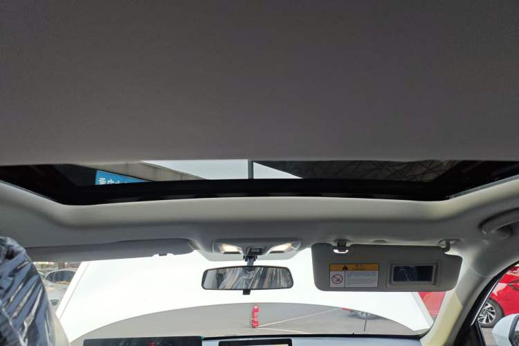 Used Changan Eado 2025 Blue Whale 1.5T 500Bar Prestige Model