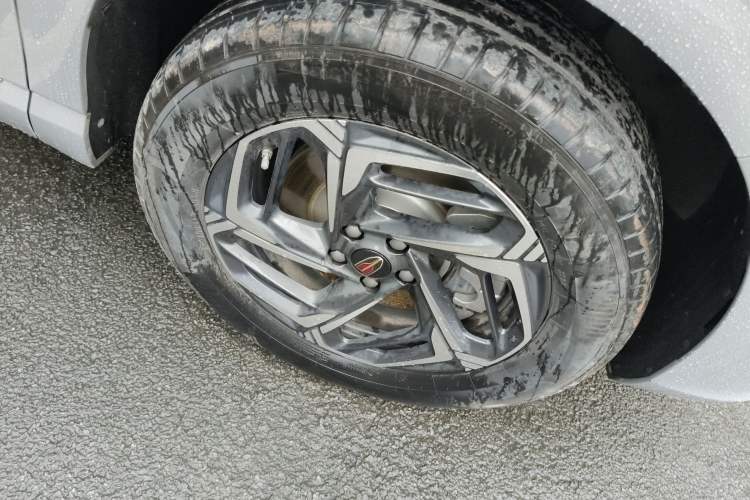 Used Hongqi HS3 2023 1.5T Two-Wheel Drive Shanwei Edition Exterior 4