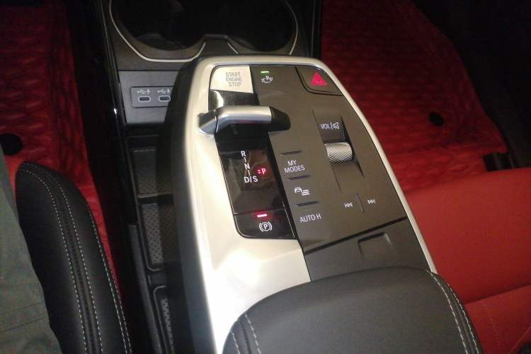 Used BMW X1 2023 xDrive25Li M Sport Package Gear Lever