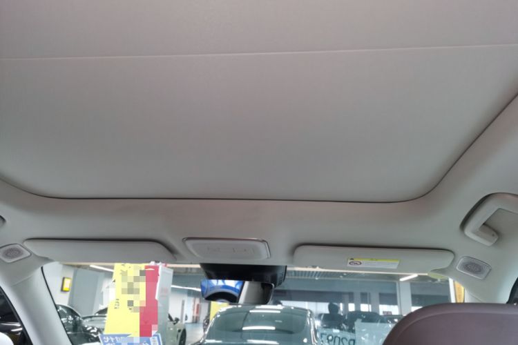 Used Zeekr 7X 2025 100 kWh Long-Range Rear-Wheel Drive with Intelligent Driving Features
