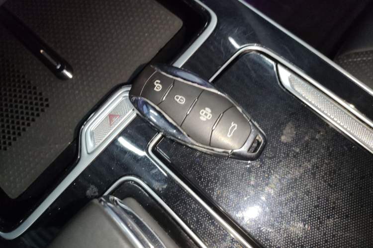 Used Hongqi HS5 2023 2.0T Qixiang Pro Edition