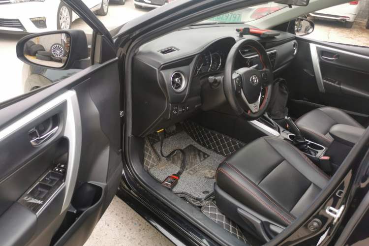 Used Toyota Levin 2017 Revised 185T CVT Elite Edition China V Standard Driver Seat