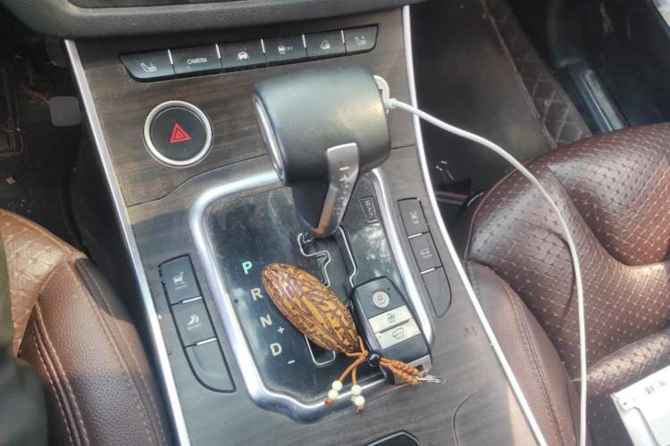 Used Land X7 2015 2.0T Panoramic Prestige Edition