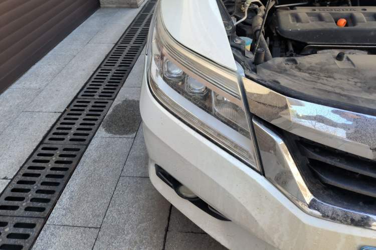 Used Honda Crider 2013 1.8L automatic comfort version
