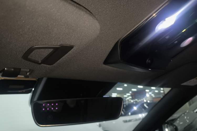 Used Nio ES8 2020 580 km Range 7-Seater Version