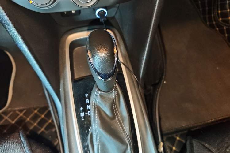 Used Chevrolet Monza 2022 320 Automatic Enjoyment Sunroof Version
