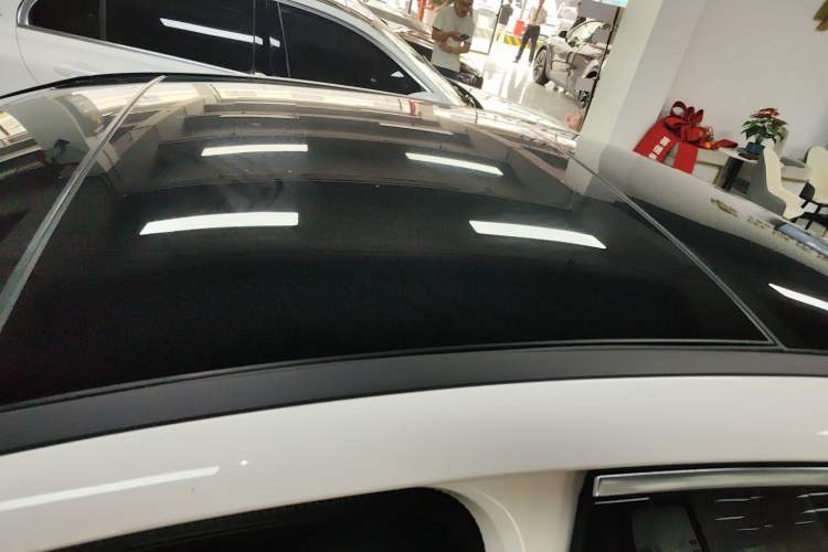 Used Mercedes-Benz A-Class 2022 Revised Version A 200 L Sport Sedan Fashionable Style Roof