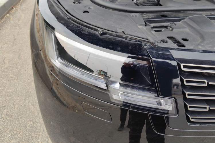 Used Land Rover Range 2024 3.0 L6 400 PS Prestige Extended Version 7-Seater
