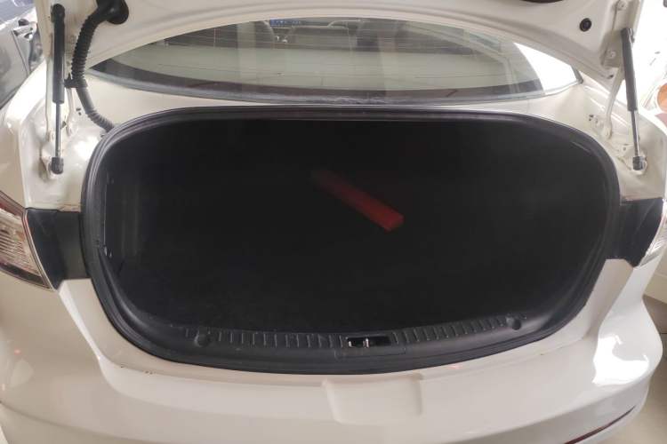 Used Mazda Mazda 3 2011 Sedan 1.6L Automatic Comfort Model
