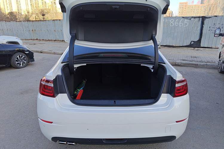 Used Citroen C6 2021 400THP Comfort Edition