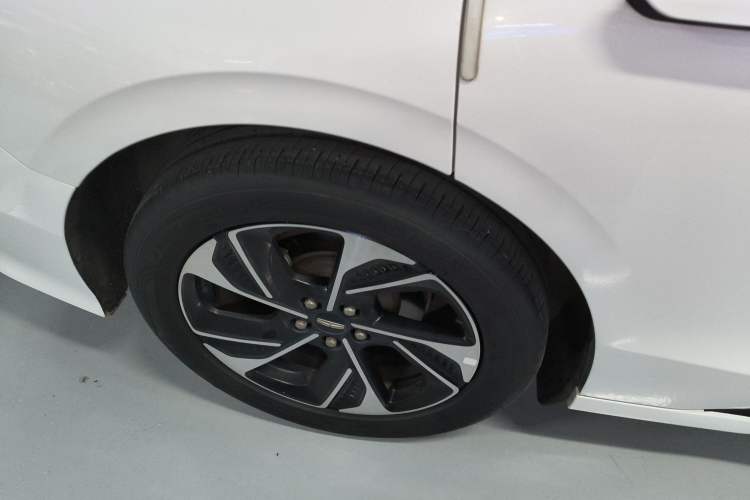 Used Lincoln Z 2022 Facelift iCool Deluxe Edition
