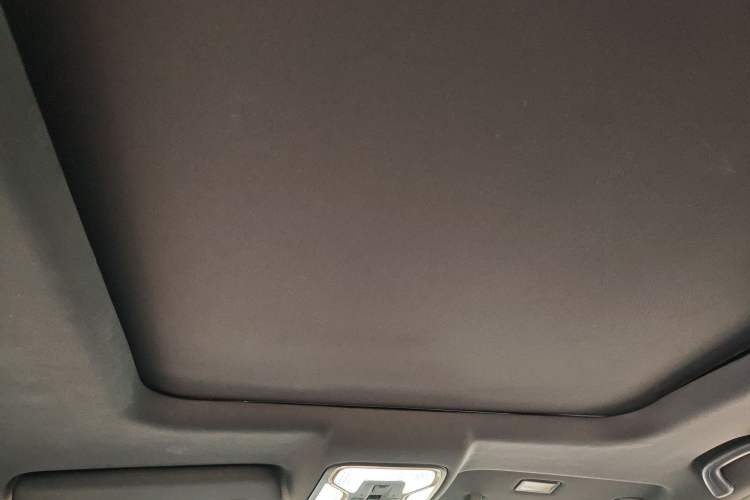 Used CHANGAN OSHAN COS1 2018 1.5T Automatic Smart 7-Seater Headliner