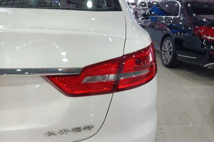 Used Ford Escort 2019 Revised Version 1.5L Automatic Enjoyment Type China VI Standard