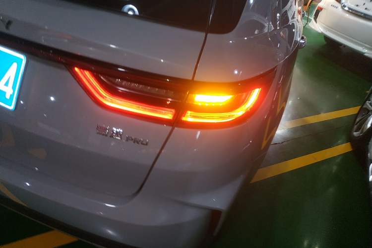 Used Geely Auto Haoyue PRO 2024 1.5T DCT Crosswise Edition
